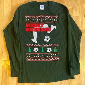 GILDAN Novelty Soccer Merry Kicksmas L/S shirt